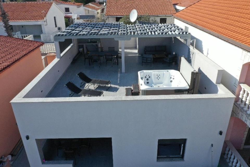 Vila Pedinka Villa Vir Exterior foto